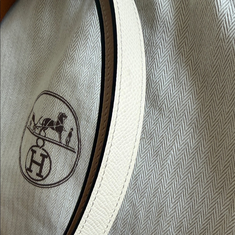 Hermes Cream and Gold Women's Belt - Picture 4 of 6